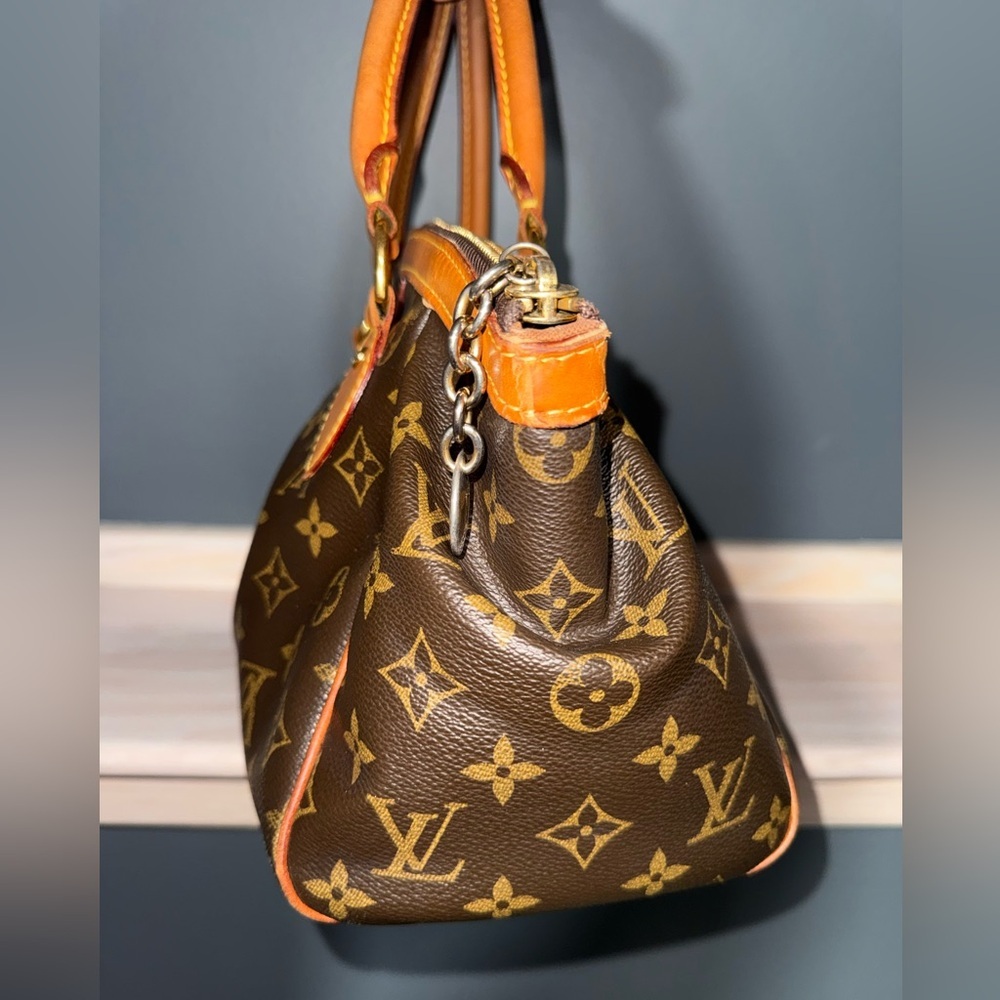 Louis Vuitton Tivoli PM Monogram Handbag Authentic - Picture 4 of 7